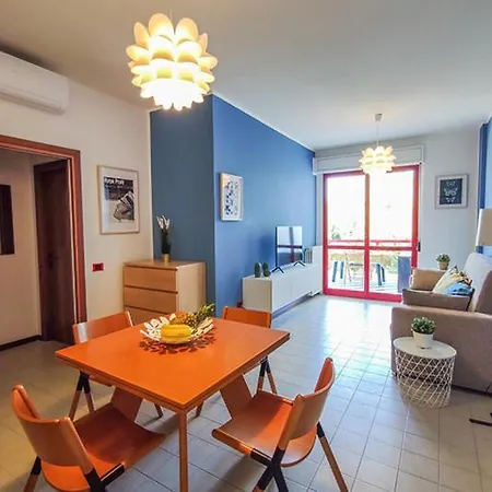 Confortevole Trilocale Filzi Fronte Mare * Villa Rosa Di Martinsicuro