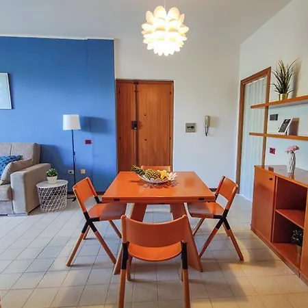 Apartment Confortevole Trilocale Filzi Fronte Mare *