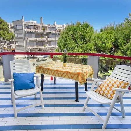Apartment Confortevole Trilocale Filzi Fronte Mare *